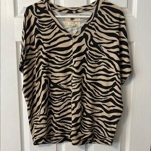 Cupio M zebra stripe top